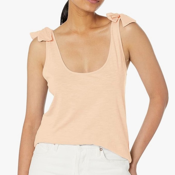 Paige ⭐️NWT⭐️ gala light orange peel top size medium - Picture 1 of 5
